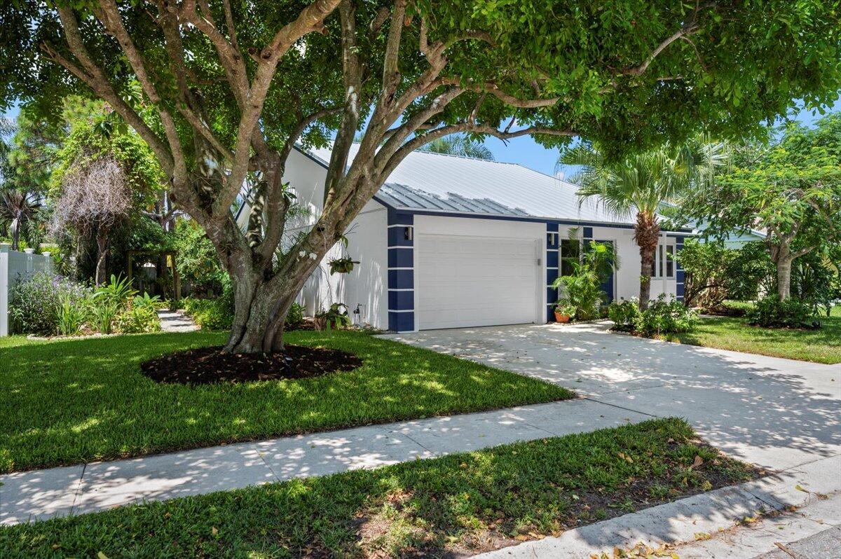 196 Raintree Trail Jupiter, FL 33458 - Photo 29 of 39 Perfect Location