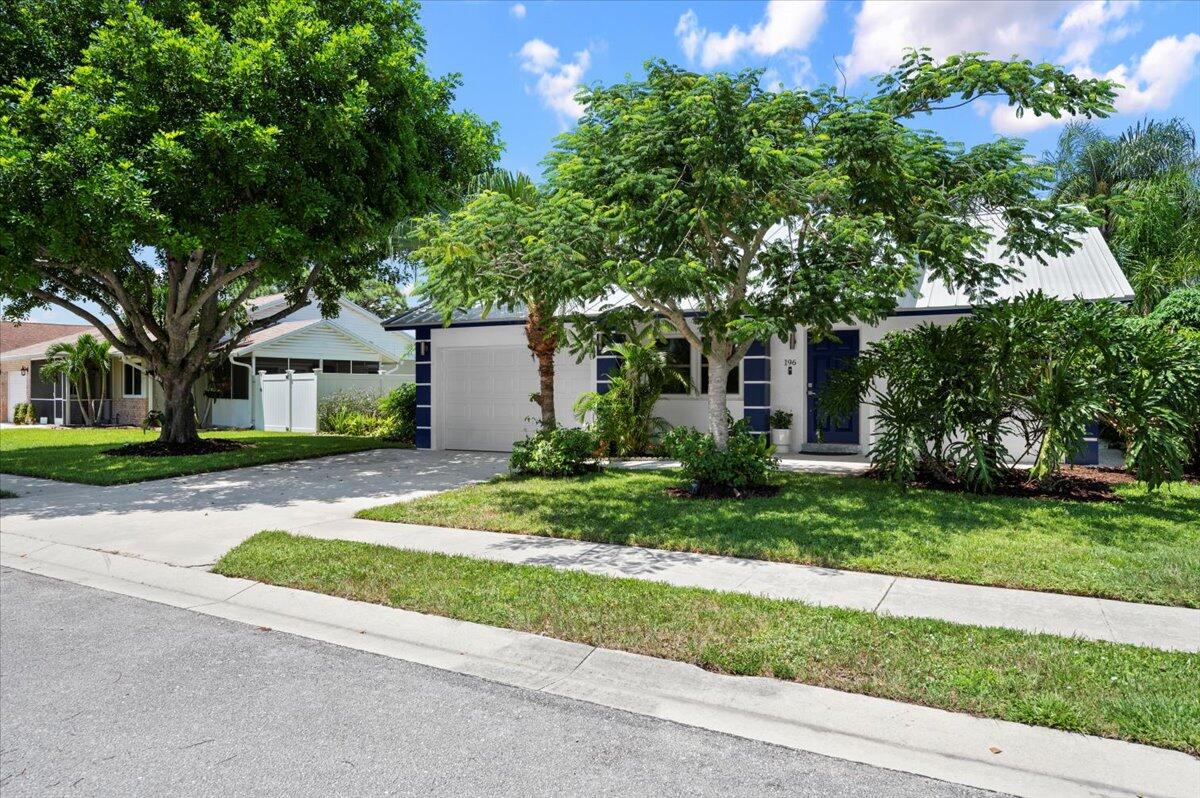 196 Raintree Trail Jupiter, FL 33458 - Photo 31 of 39 Perfect location