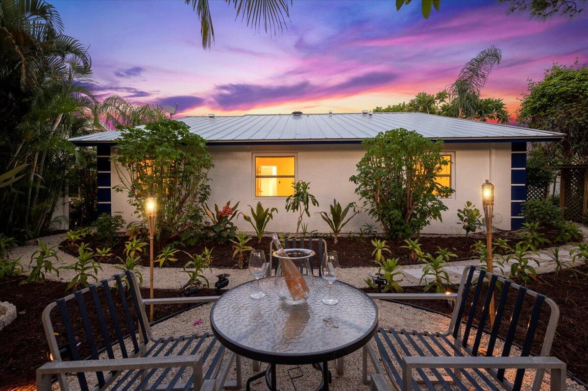 196 Raintree Trail Jupiter, FL 33458 - Photo 33 of 39 196 Raintree Trail