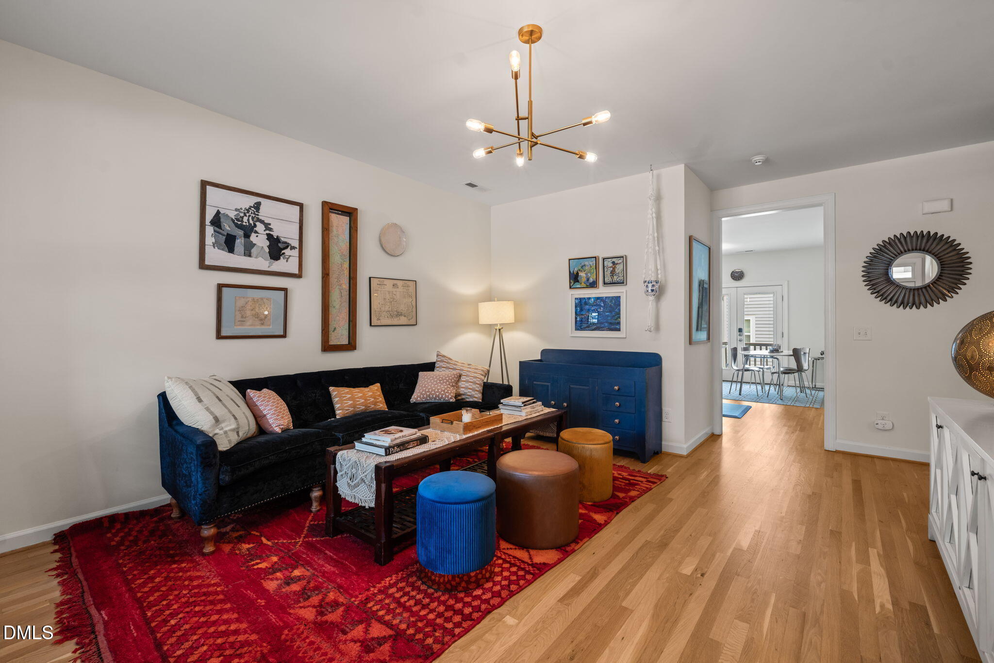 805 East Jones Street Raleigh, NC 27601 - Photo 4 of 17 6-web-or-mls-untitled-1 (2)