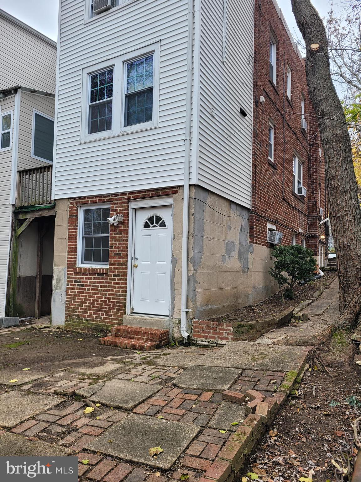 1559 19th Street North, Unit 3 Arlington, VA 22209 - Photo 14 of 17