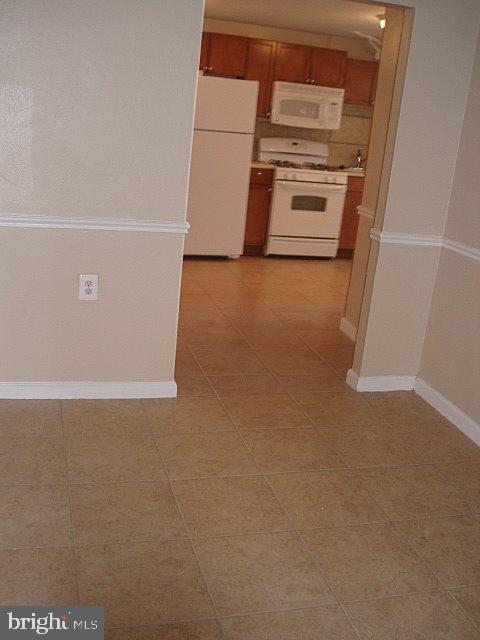 1559 19th Street North, Unit 3 Arlington, VA 22209 - Photo 3 of 17