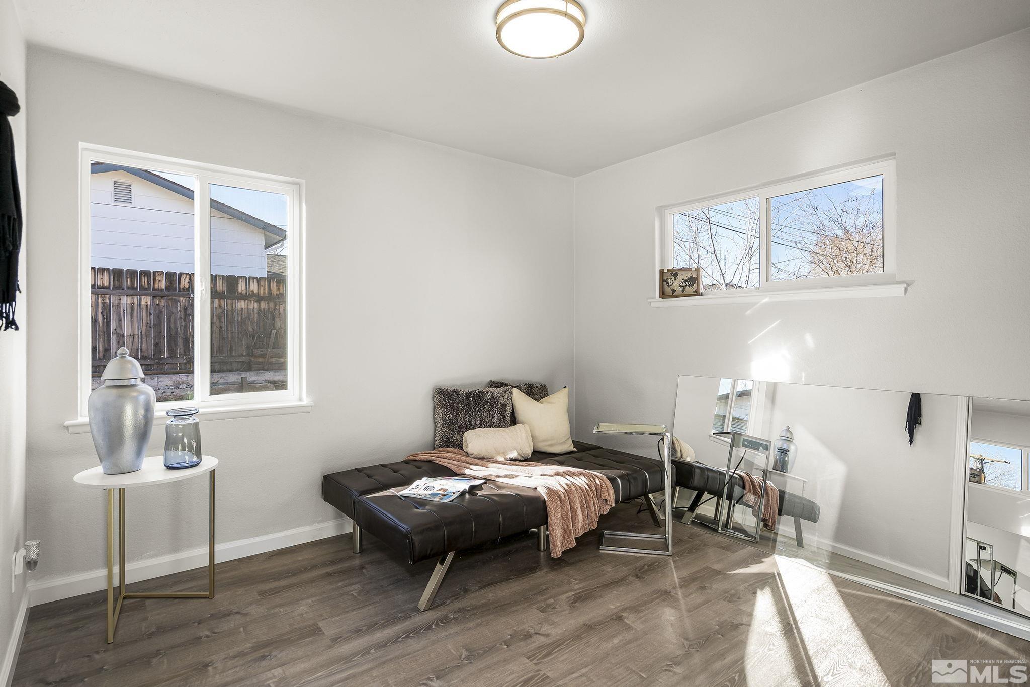 1465 Radcliffe Drive Reno, NV 89502 - Photo 12 of 14 Photo 12