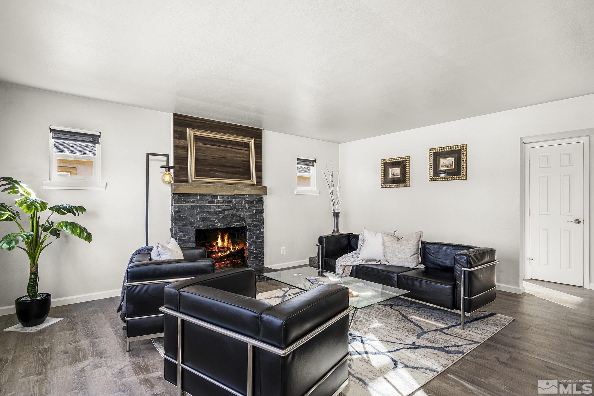 1465 Radcliffe Drive Reno, NV 89502 - Photo 3 of 14 Photo 3