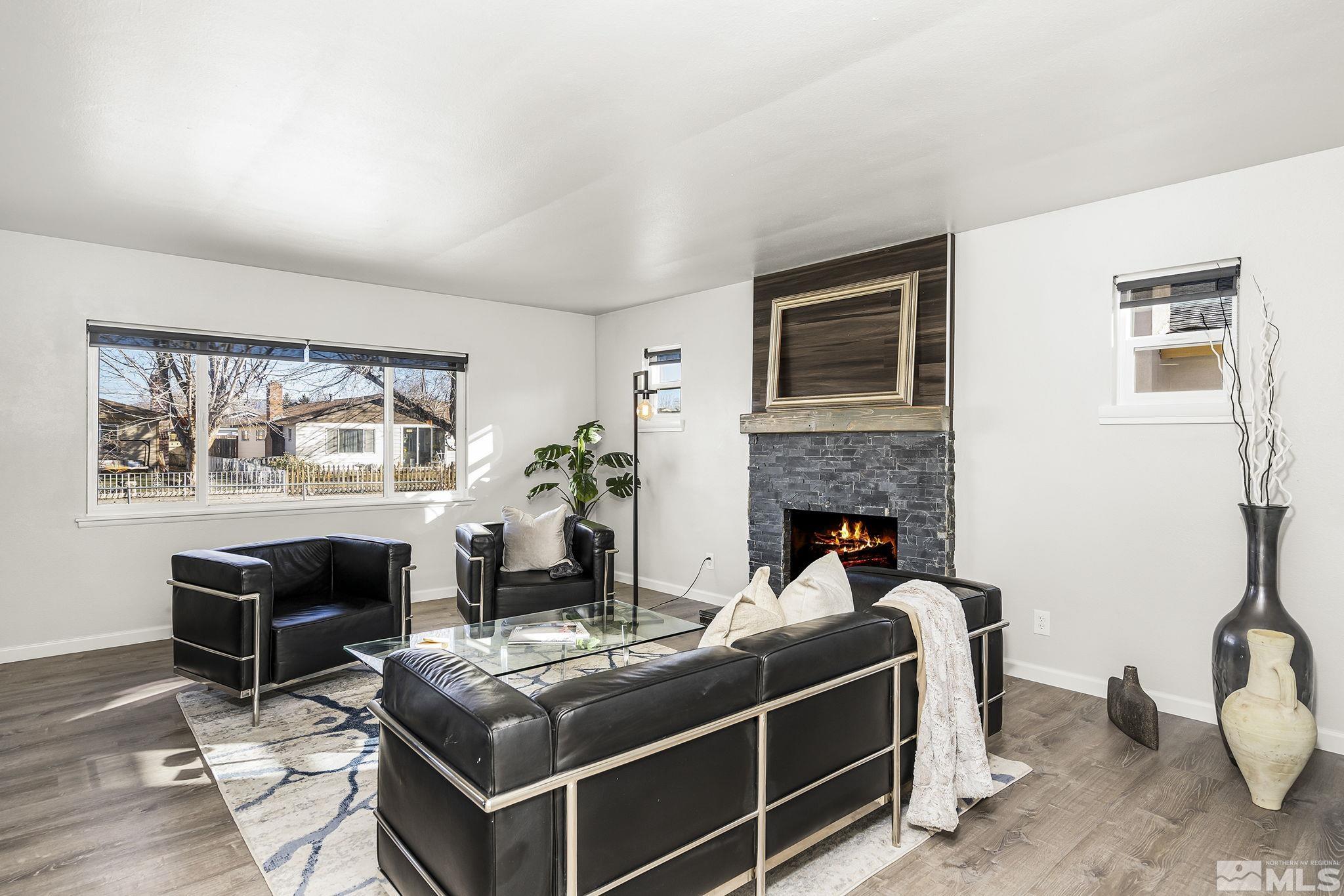 1465 Radcliffe Drive Reno, NV 89502 - Photo 5 of 14 Photo 5