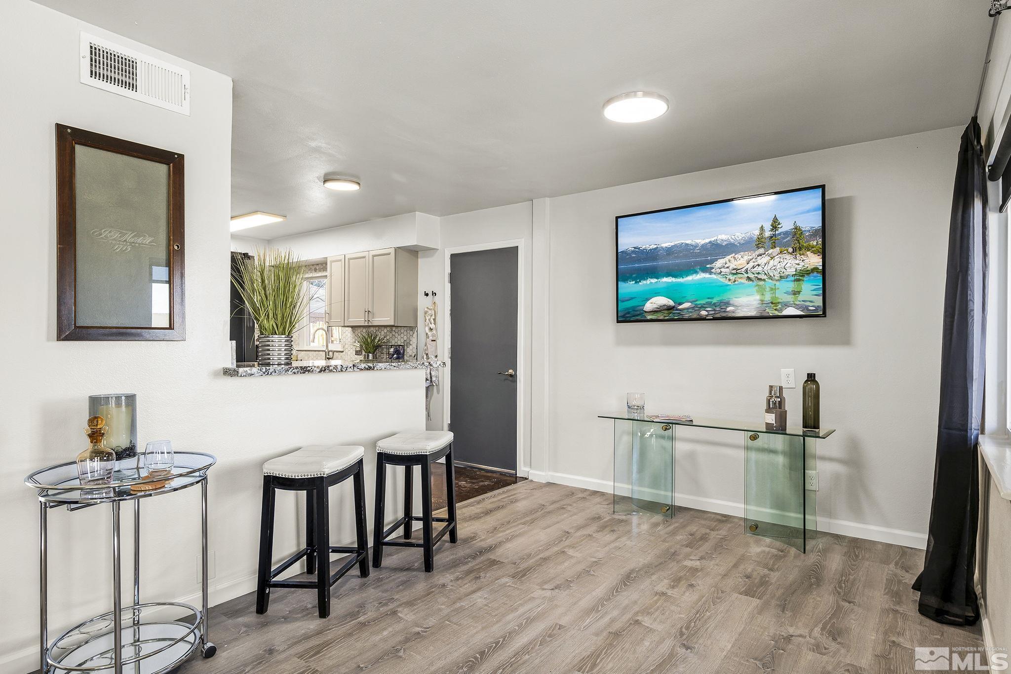 1465 Radcliffe Drive Reno, NV 89502 - Photo 7 of 14 Photo 7