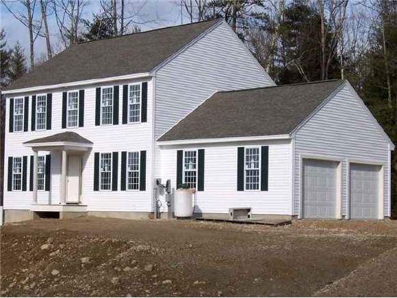 12 Carriage Hill Road Wilton, NH 03086 - Photo 1 of 4 Gallery Image 1
