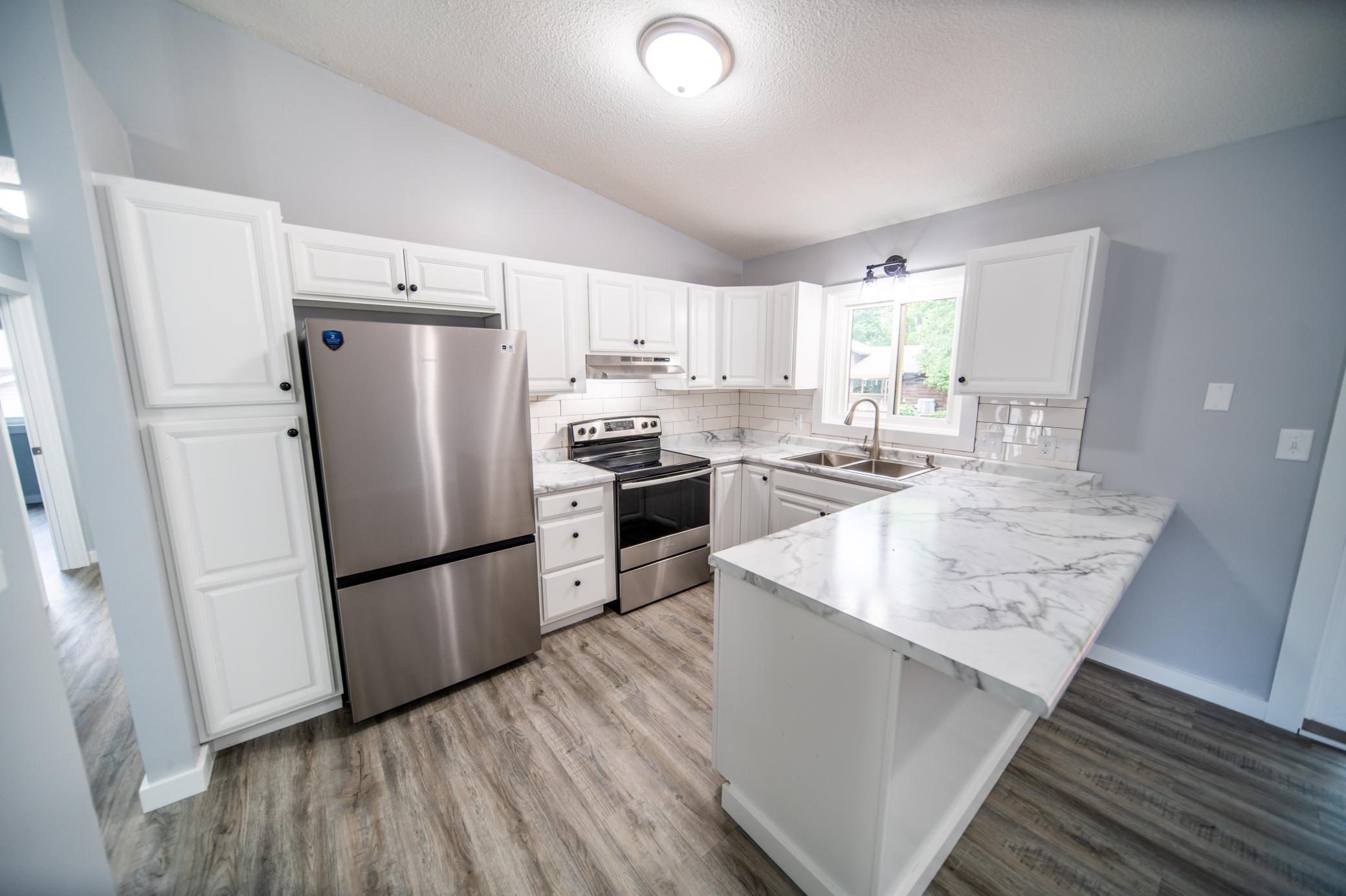 2423 59th Street Northwest Rochester, MN 55901 - Photo 15 of 52