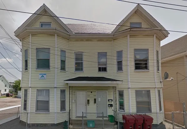 $2,500 | 738 Central Street, Unit 2, Lowell, MA 01852