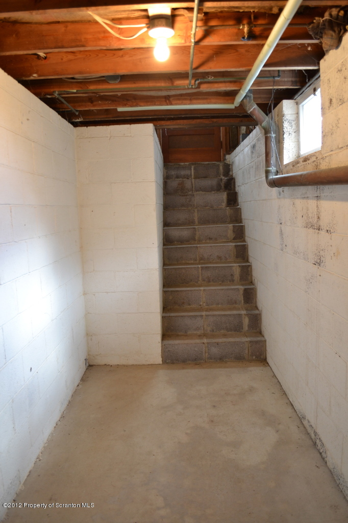 1390 Layton Road Clarks Summit, PA 18411 - Photo 20 of 22 Gallery Image 20