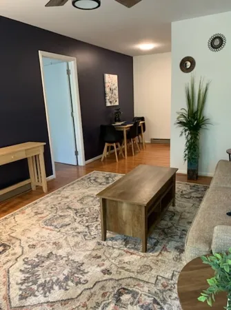 $1,700 | 2601 Hillsboro Pike, Unit I7, Nashville, TN 37212