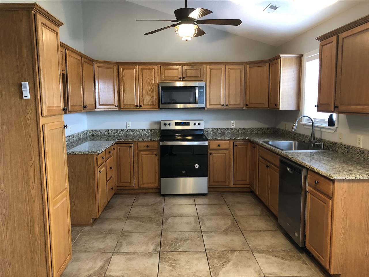 301 Foxborough Road Spartanburg, SC 29303 - Photo 5 of 11 Gallery Image 5