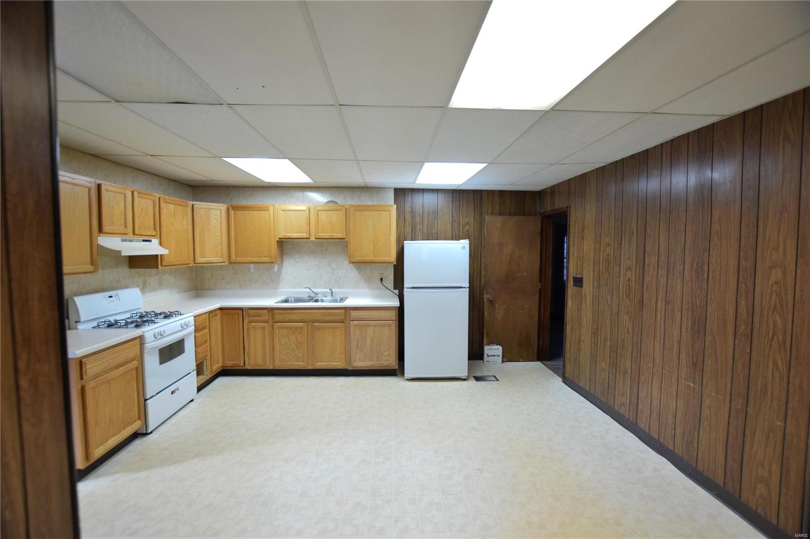 265 North Main Street Waterloo, IL 62298 - Photo 13 of 27 Gallery Image 13
