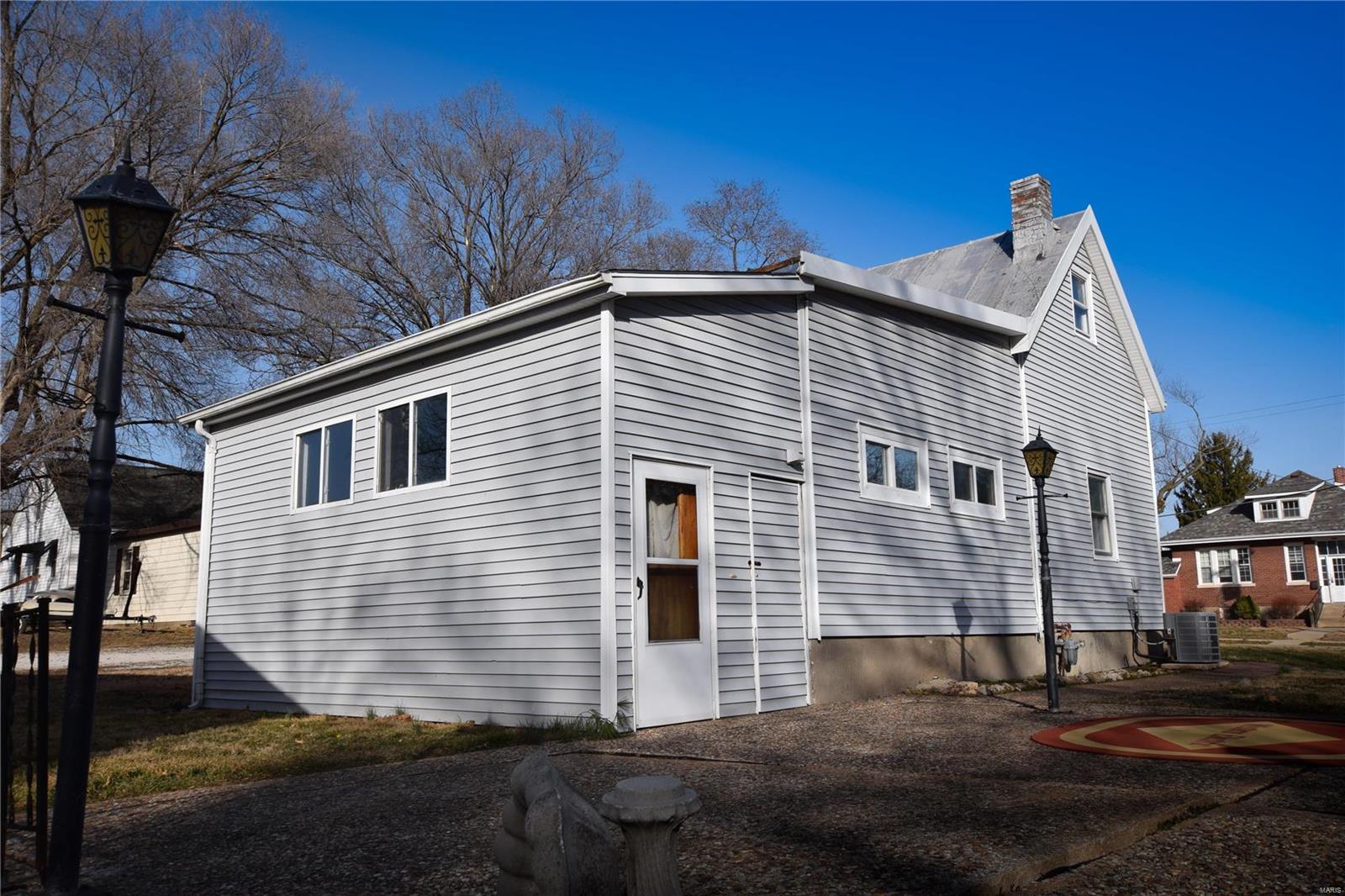 265 North Main Street Waterloo, IL 62298 - Photo 5 of 27 Gallery Image 5