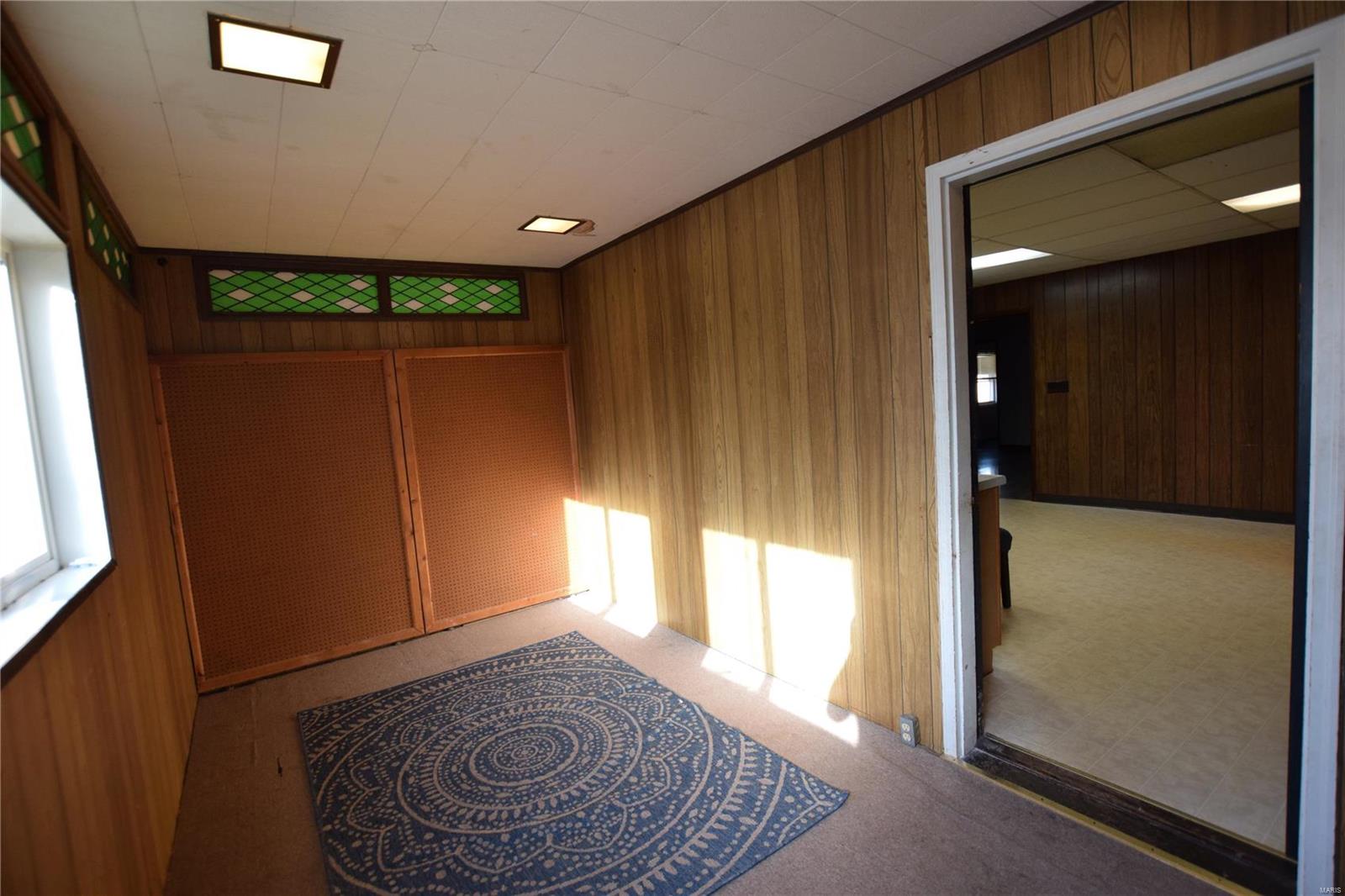 265 North Main Street Waterloo, IL 62298 - Photo 10 of 27 Gallery Image 10