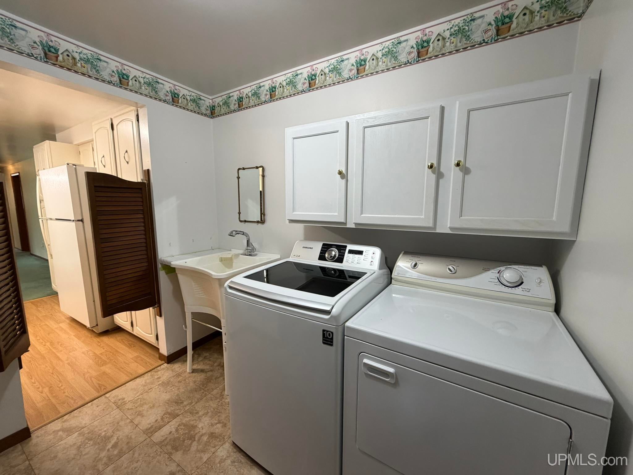 813 Turner Road Kingsford, MI 49802 - Photo 11 of 36 Gallery Image 11