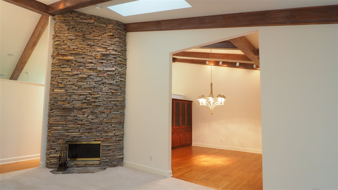 7330 Inverness Cmns Fort Wayne, IN 46804 - Photo 11 of 34 Gallery Image 11