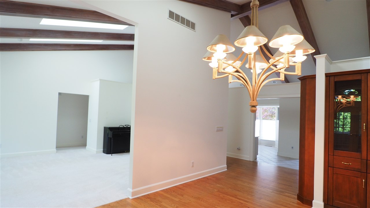 7330 Inverness Cmns Fort Wayne, IN 46804 - Photo 12 of 34 Gallery Image 12