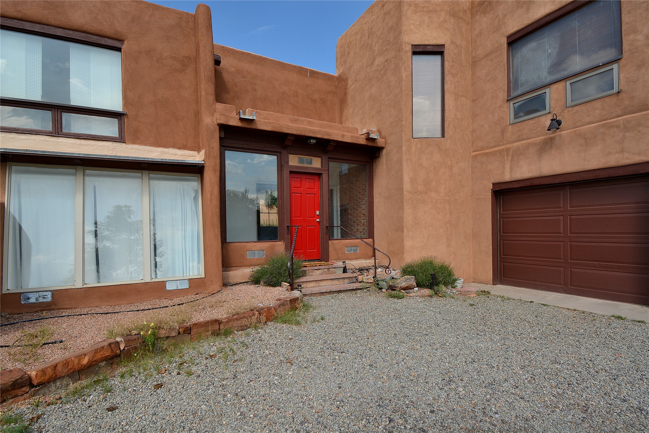 904 Bishops Lodge Road Santa Fe, NM 87501 - Photo 20 of 51 Downstairs front door