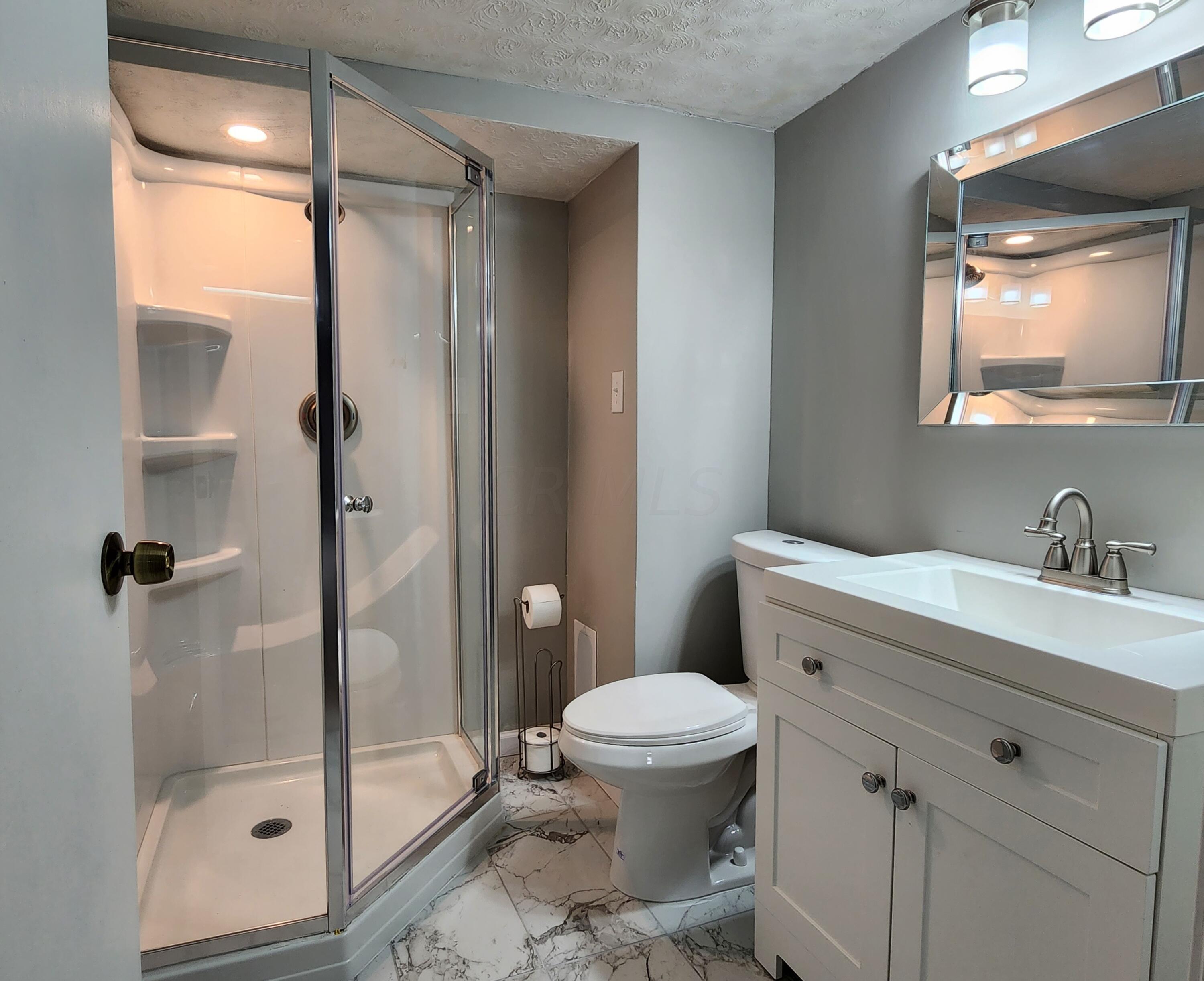3466 Rodell Road Columbus, OH 43232 - Photo 20 of 29 20 Basement bathroom 20231015_161338