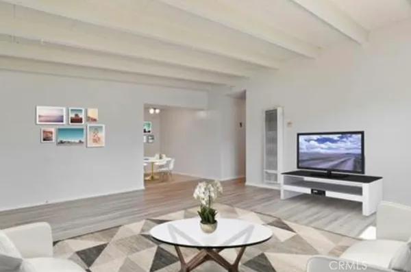 $2,700 | 2321 Florida Street, Unit A, Huntington Beach, CA 92648