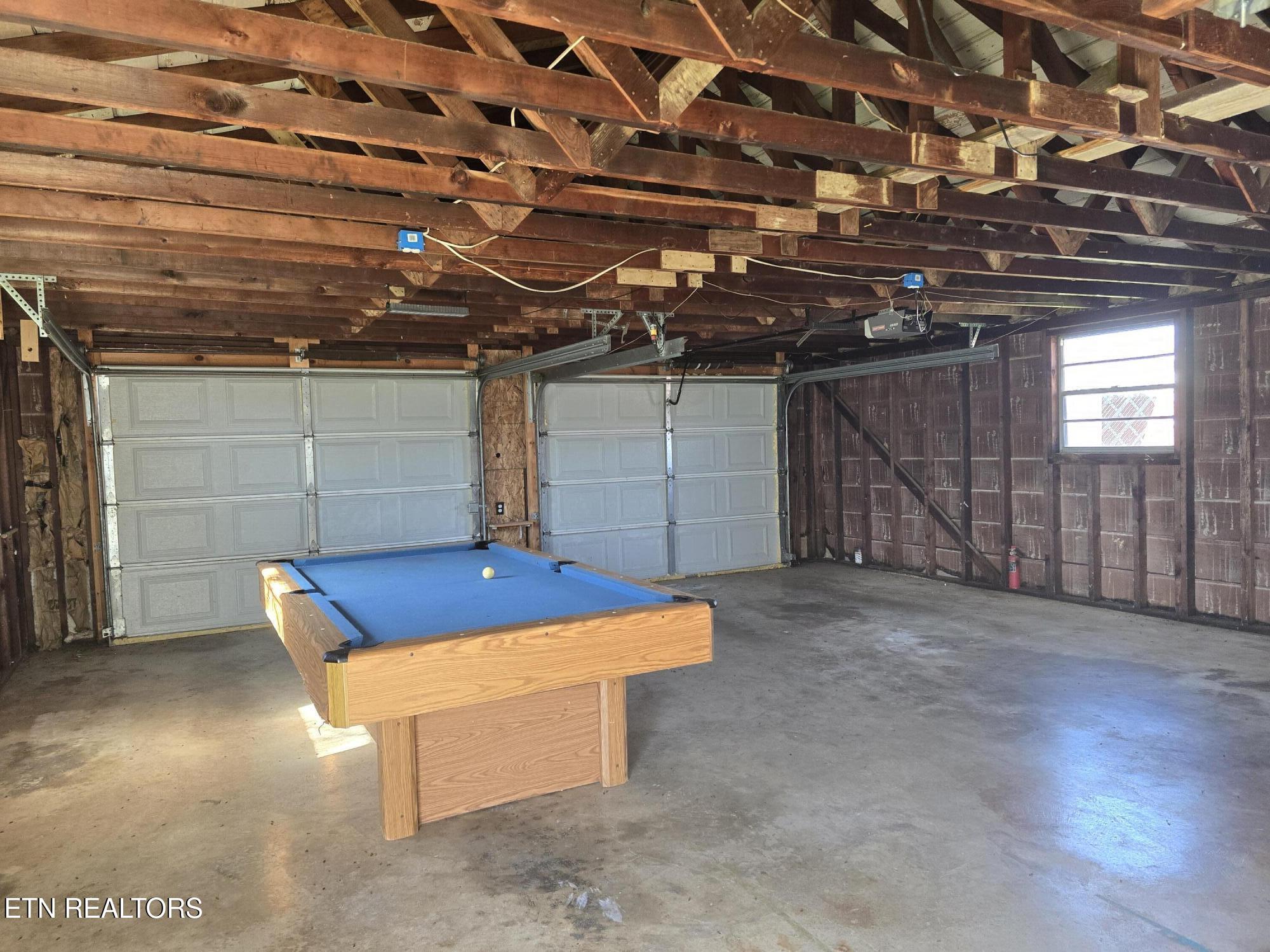1926 Princeton Road Maryville, TN 37801 - Photo 7 of 13 garage front