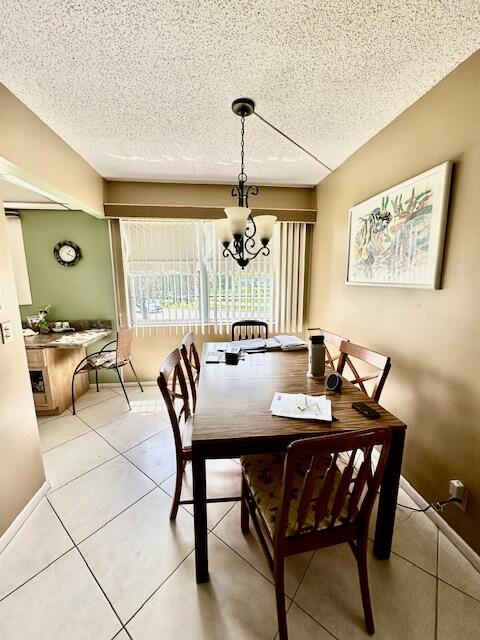 15 Preston A Boca Raton, FL 33434 - Photo 4 of 37 Dining Area