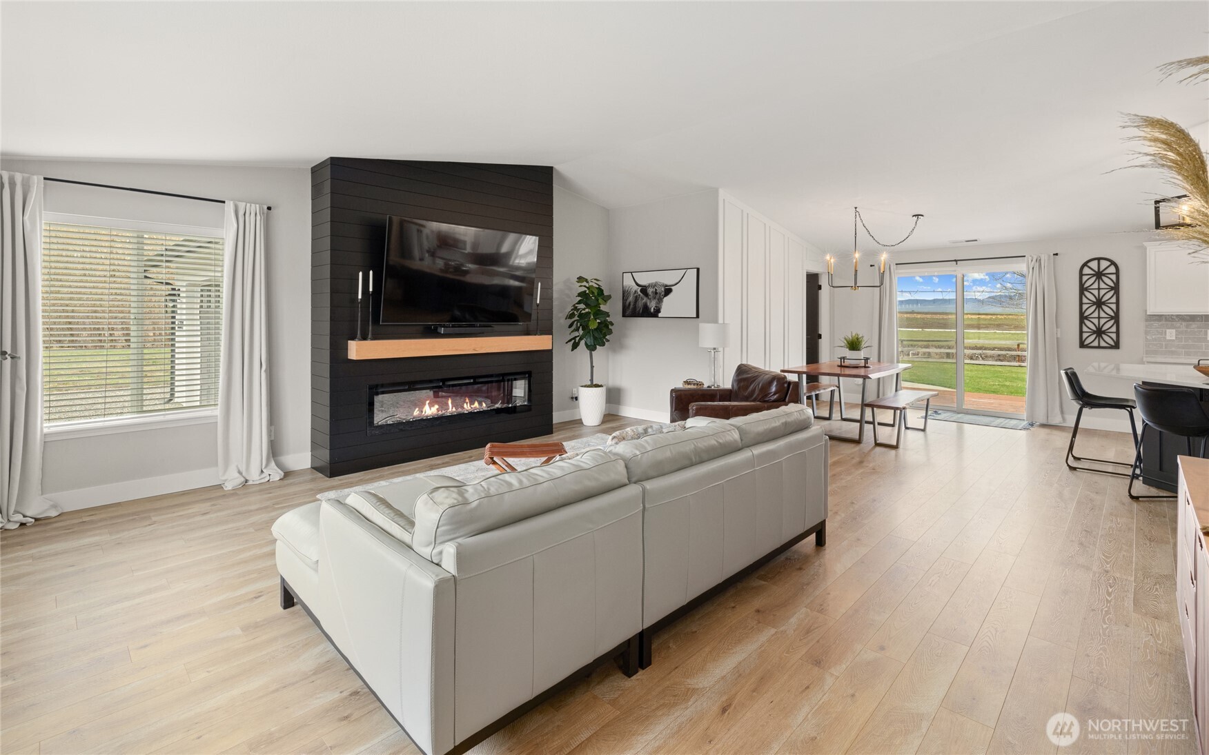 5331 Hanson Road Ellensburg, WA 98926 - Photo 3 of 40 Gallery Image 3