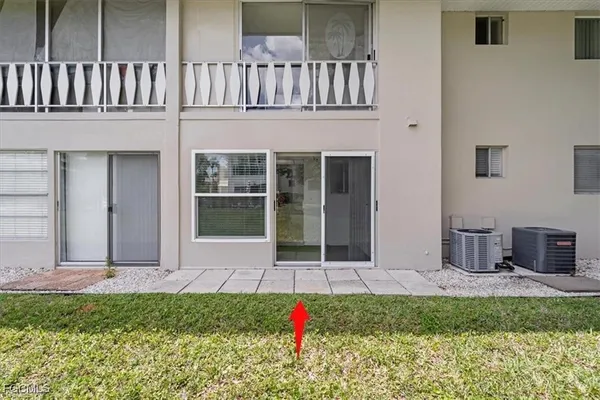 $1,049 | 339 Joel Boulevard, Unit 121, Lehigh Acres, FL 33936