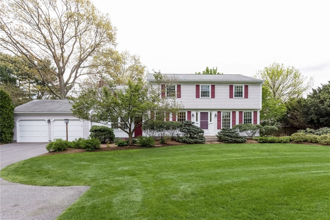 12 Nathaniel Road Barrington, RI 02806 - Photo 2 of 38 Exterior Front