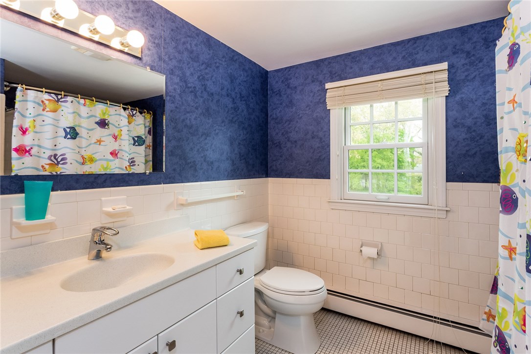 12 Nathaniel Road Barrington, RI 02806 - Photo 29 of 38 Bathroom