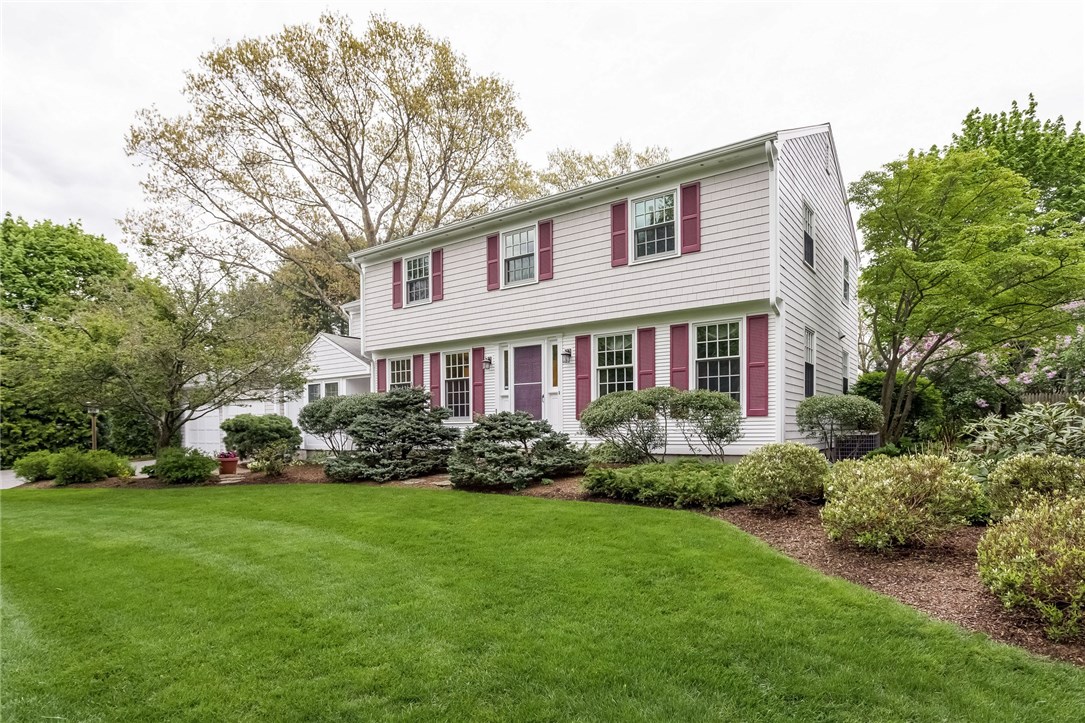 12 Nathaniel Road Barrington, RI 02806 - Photo 3 of 38 Exterior Front