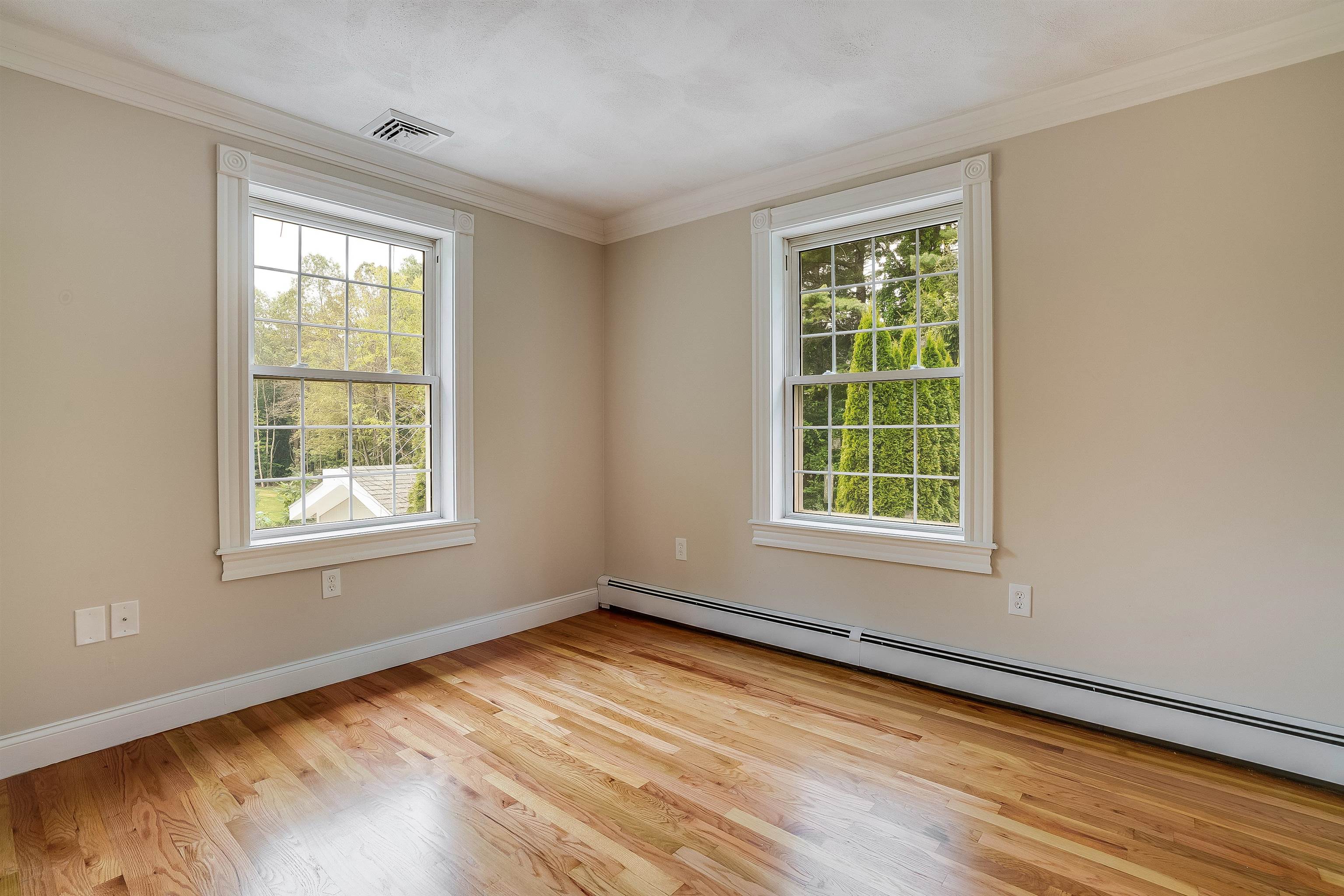 198 Main Street Sandown, NH 03873 - Photo 19 of 49