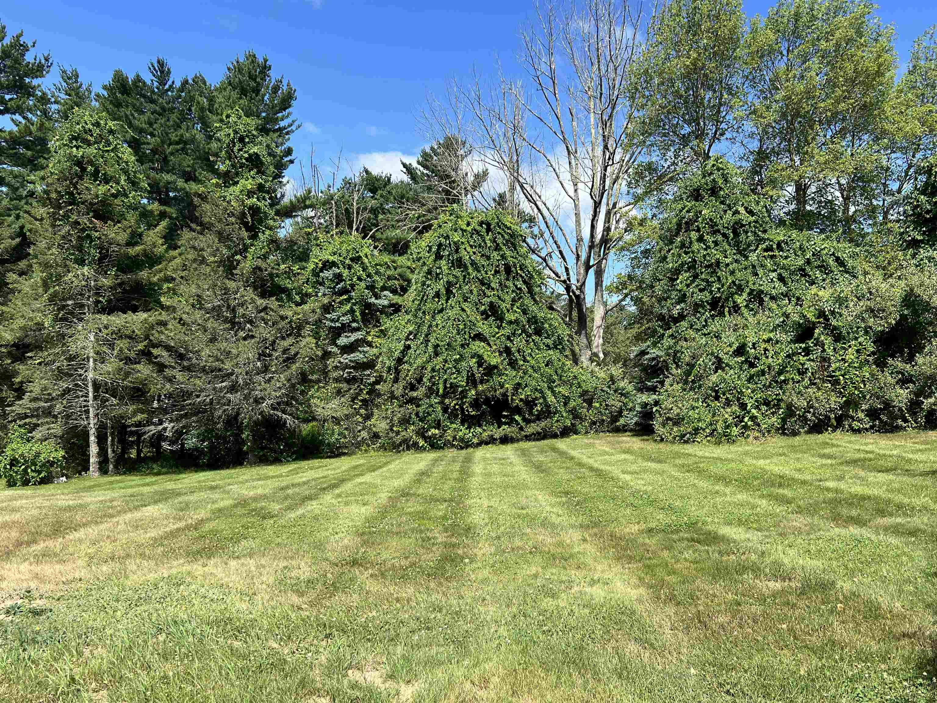 198 Main Street Sandown, NH 03873 - Photo 41 of 49