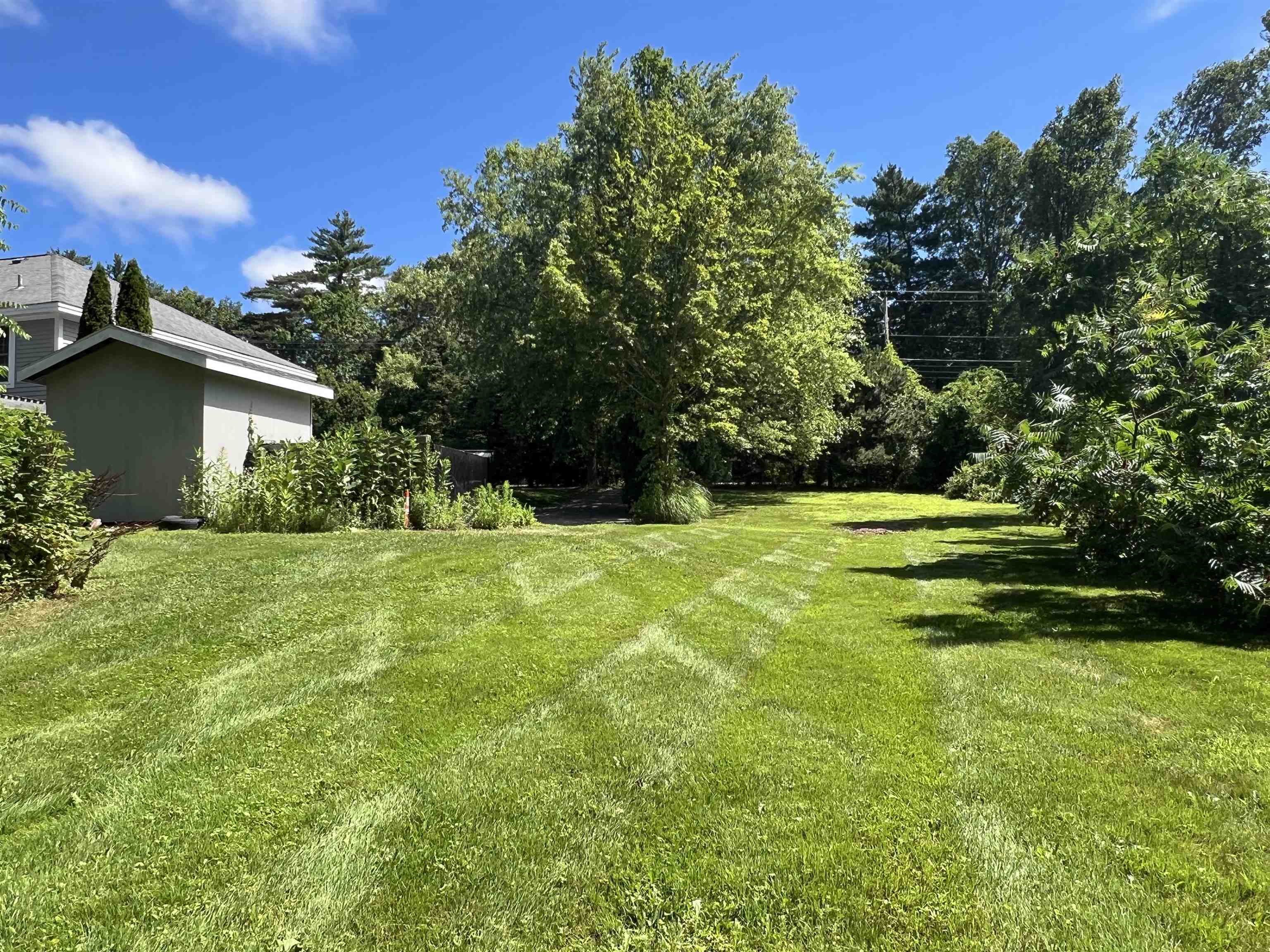 198 Main Street Sandown, NH 03873 - Photo 44 of 49