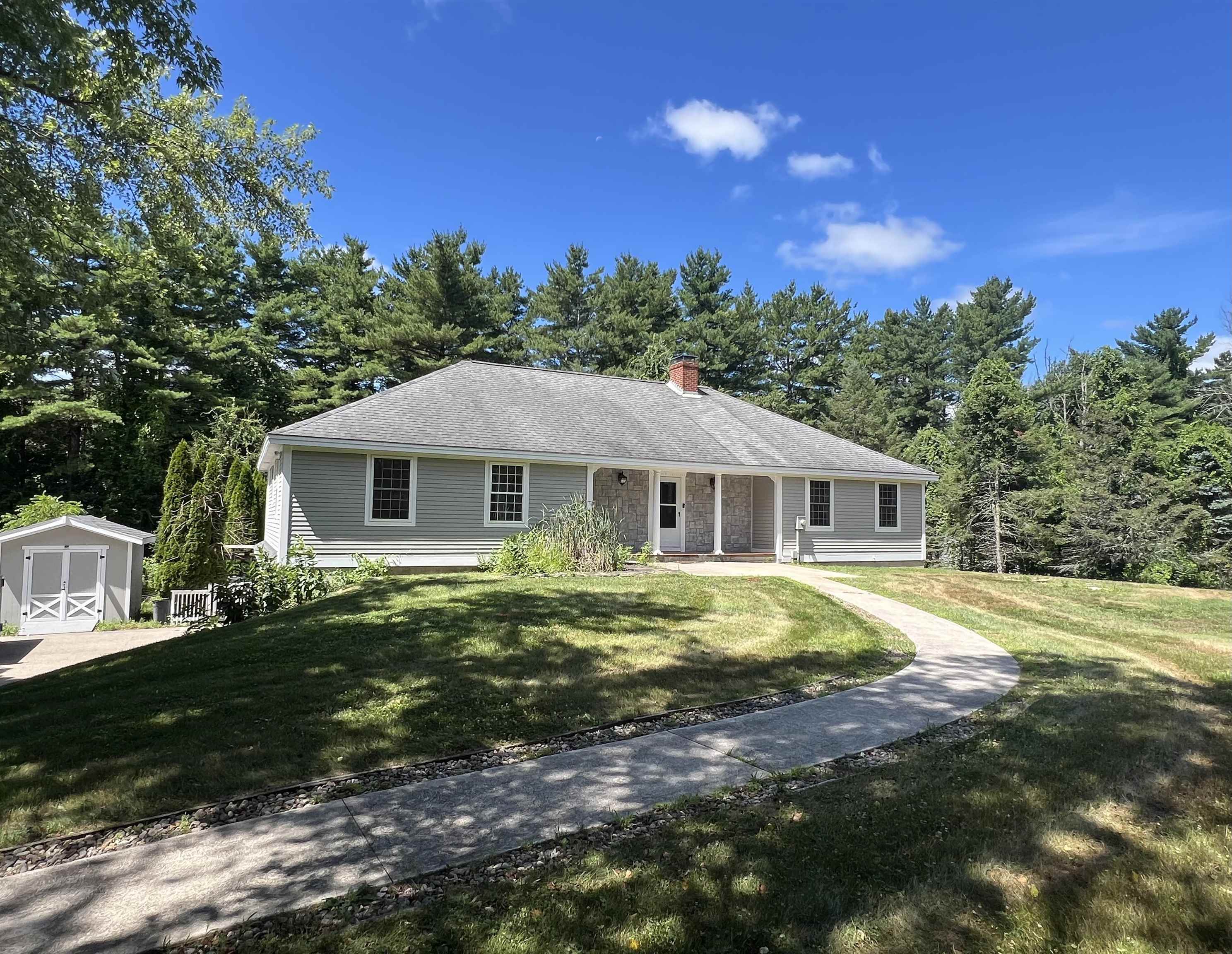 198 Main Street Sandown, NH 03873 - Photo 45 of 49