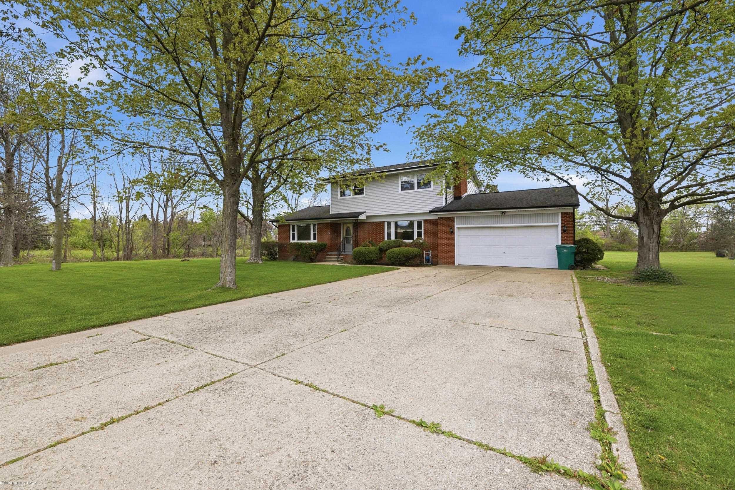 46700 Tilch Road Macomb, MI 48044 - Photo 1 of 32