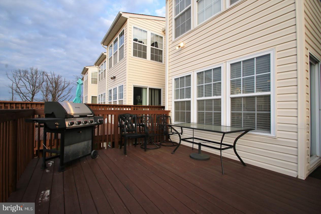 9742 Biggs Road Baltimore, MD 21220 - Photo 3 of 51