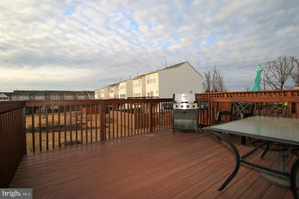 9742 Biggs Road Baltimore, MD 21220 - Photo 4 of 51
