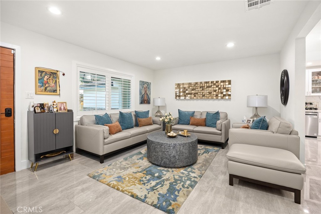 201 San Antonio Road Arcadia, CA 91007 - Photo 6 of 65