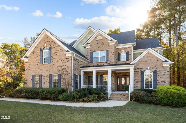 $910,000 | 116 Vintage Hill Circle, Apex, NC 27539
