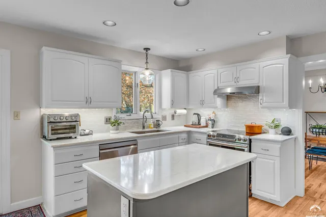 $489,000 | 1012 Wagon Wheel Road, Lawrence, KS 66049