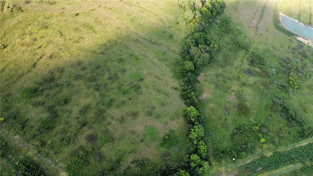 36707 Spring Valley Road Louisburg, KS 66053 - Photo 18 of 21