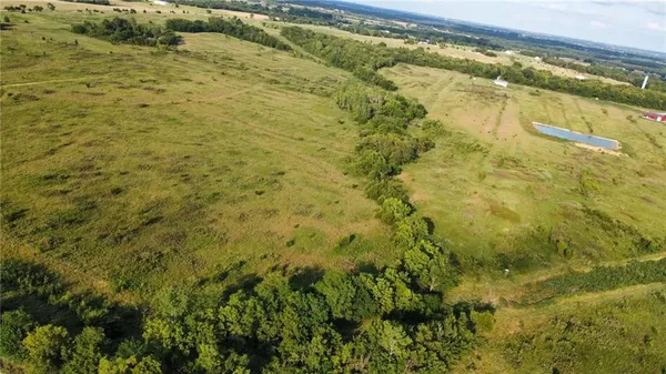 $340,000 | 36707 Spring Valley Road, Louisburg, KS 66053