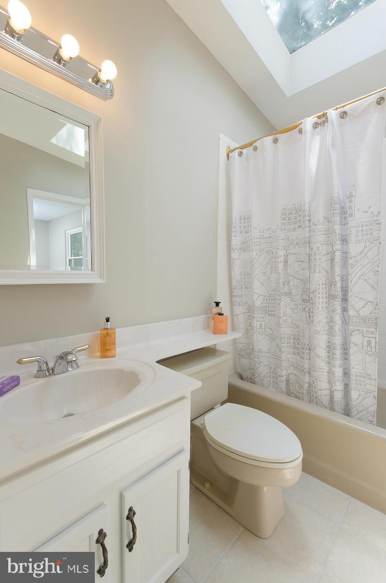9306 Wire Avenue Silver Spring, MD 20901 - Photo 17 of 29 Large Master bath w/ skylight