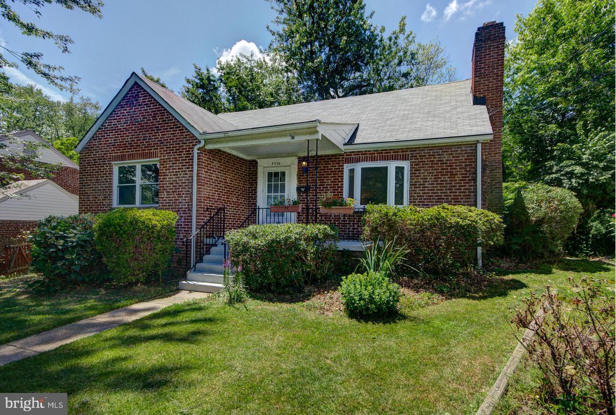 9306 Wire Avenue Silver Spring, MD 20901 - Photo 3 of 29 Branwell Park Cape Cod