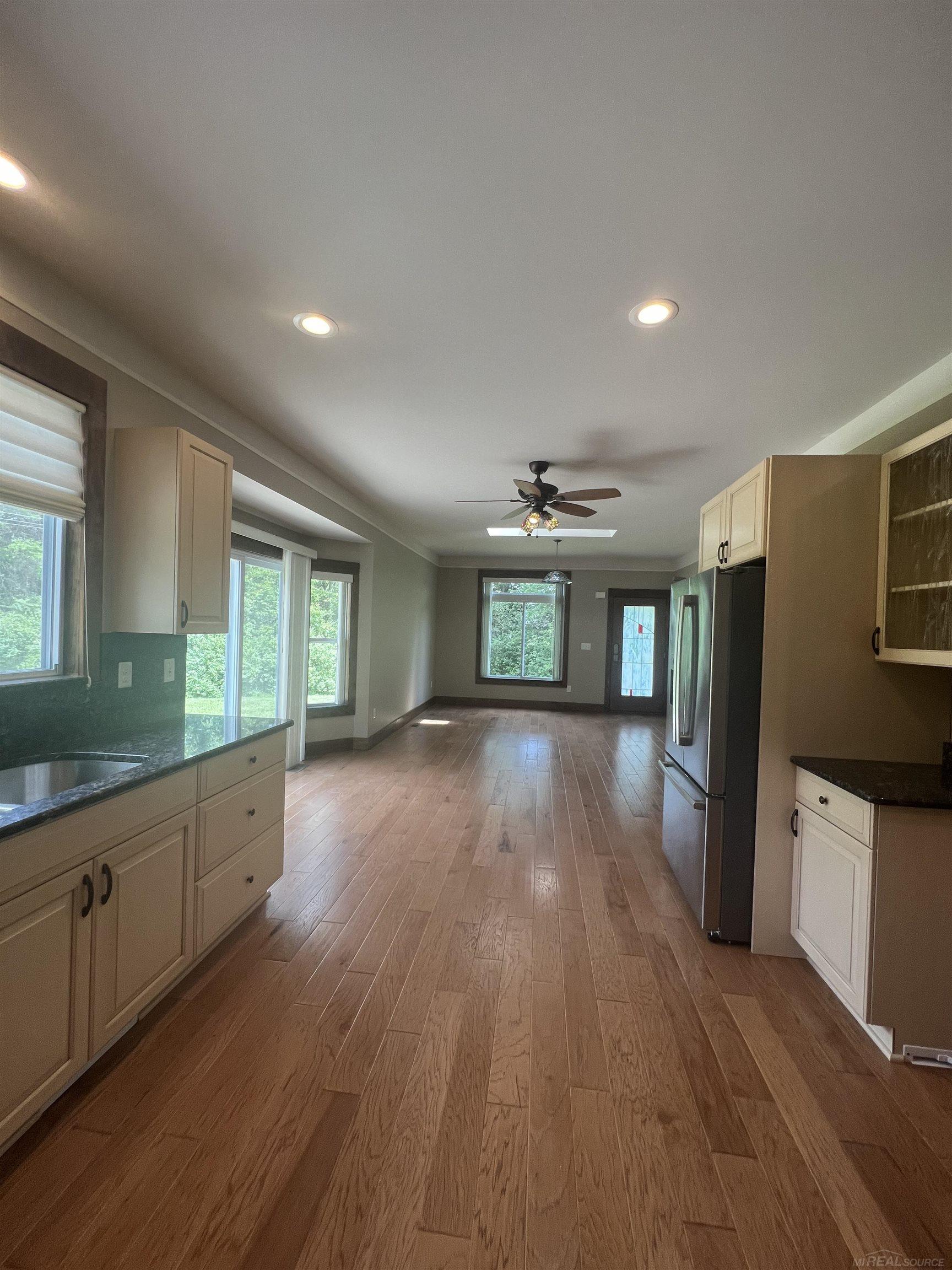 27700 Bredow Road Romulus, MI 48174 - Photo 37 of 40