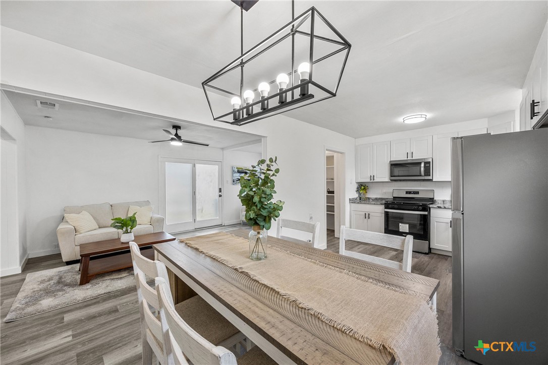 1704 South 41st Street Temple, TX 76504 - Photo 12 of 29 Kitchen/Dining Area