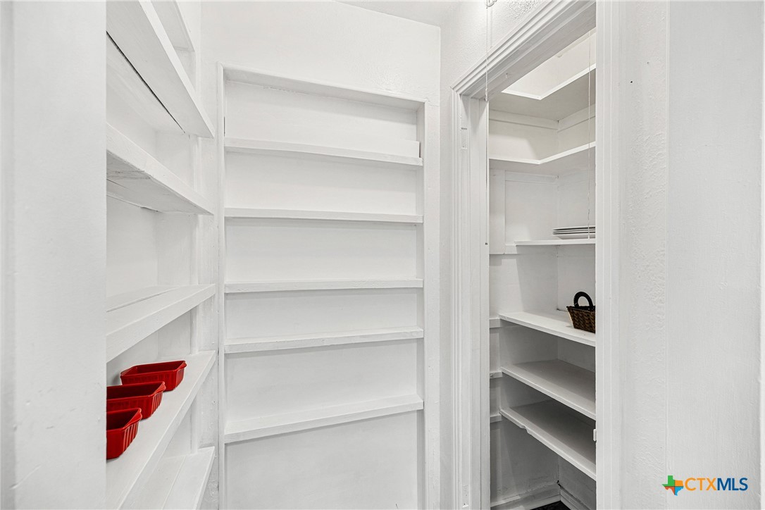 1704 South 41st Street Temple, TX 76504 - Photo 15 of 29 Pantry