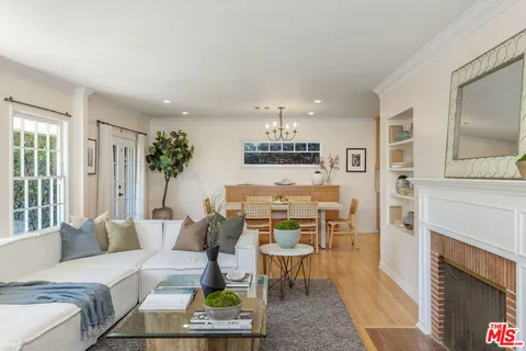 $1,899,000 | 4065 Woodman Canyon, Los Angeles, CA 91423
